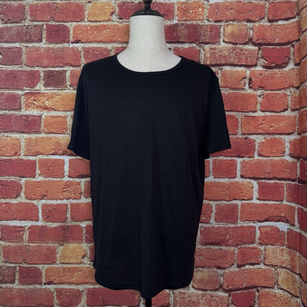 Men's Crisp Black T-Shirt Size‎ XXL New NWT Casual Activewear